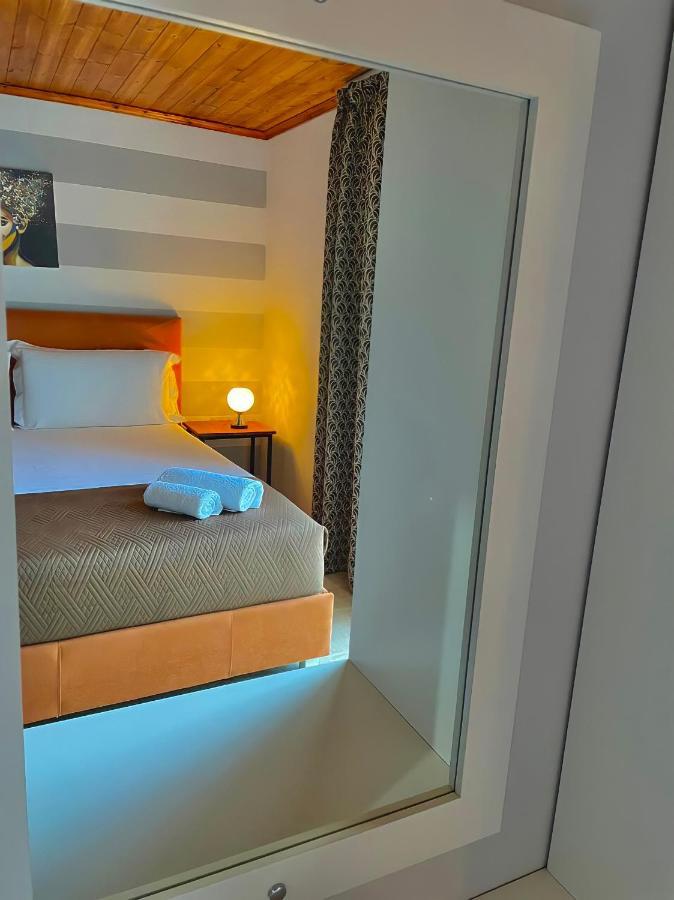 Crown Deluxe Apartments Sarandë Eksteriør bilde