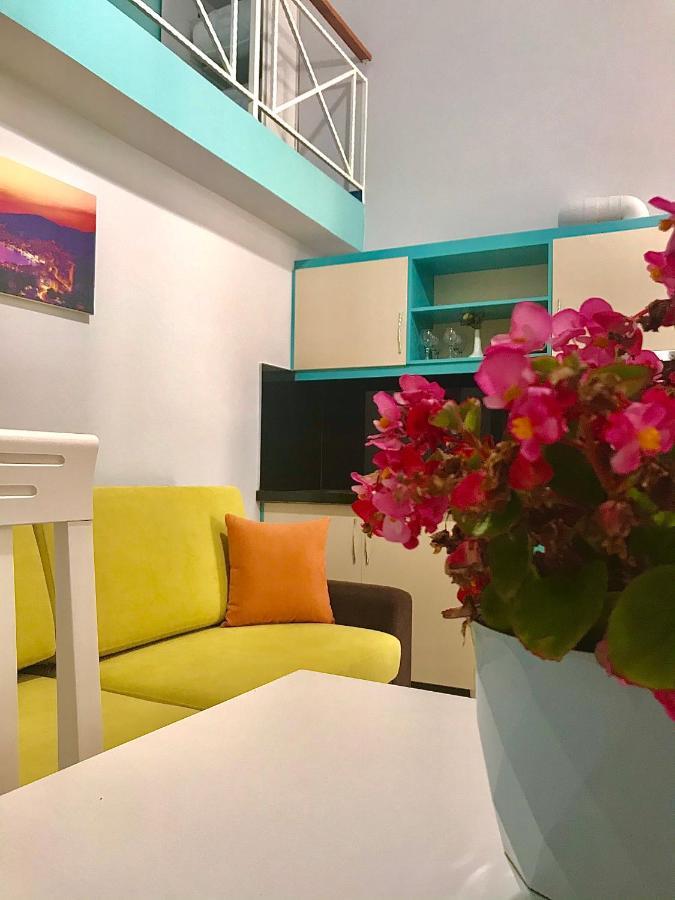 Crown Deluxe Apartments Sarandë Eksteriør bilde