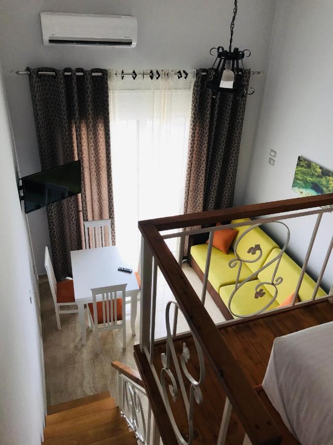 Crown Deluxe Apartments Sarandë Eksteriør bilde