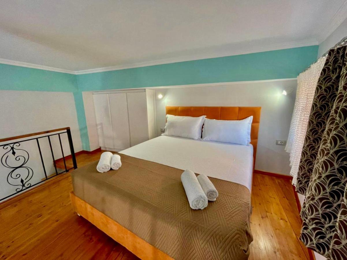 Crown Deluxe Apartments Sarandë Eksteriør bilde