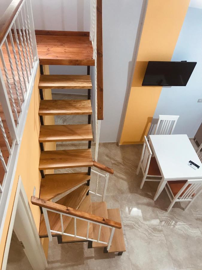 Crown Deluxe Apartments Sarandë Eksteriør bilde